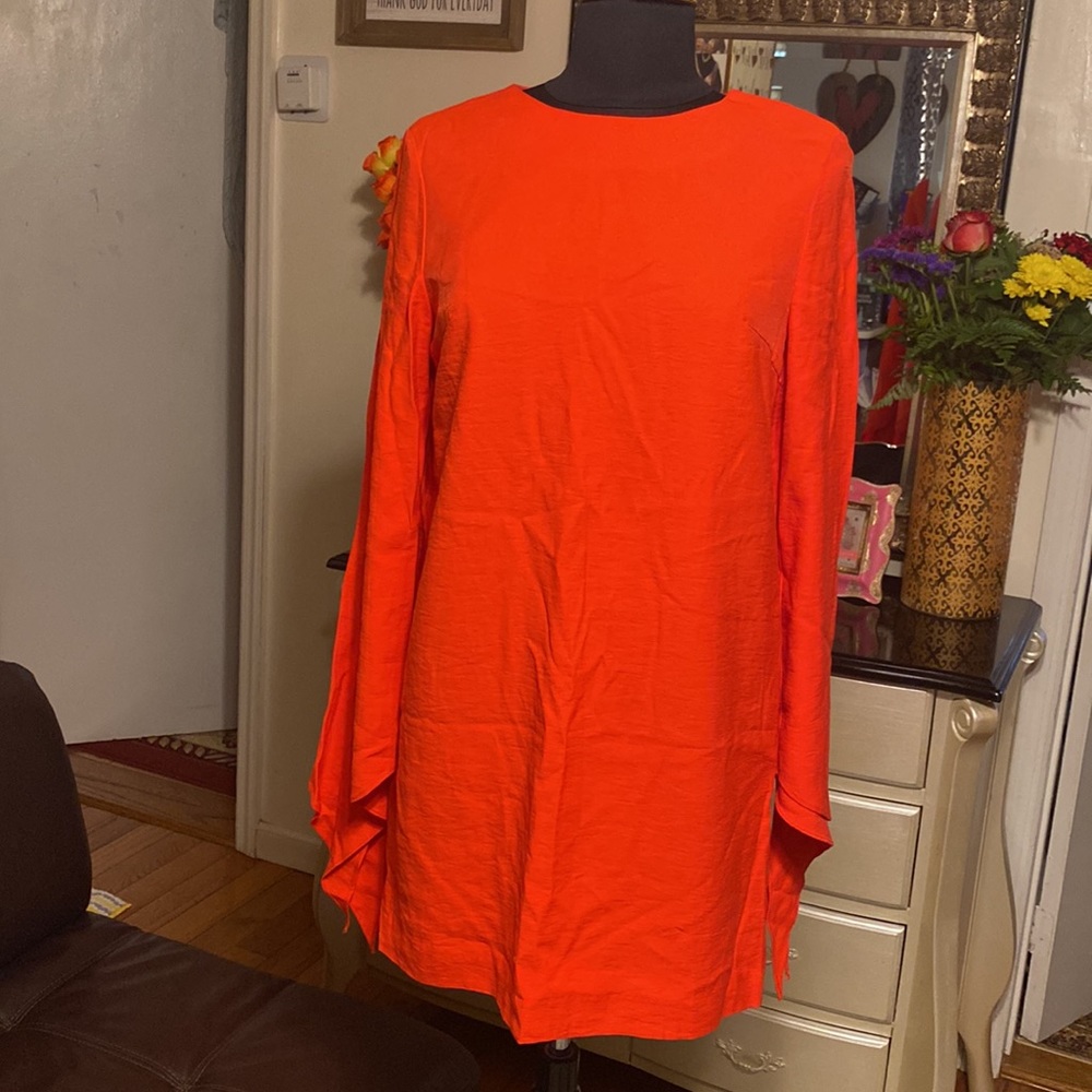 NWOT8 SECONDS WOMEN MINI LENGTH DRESS SIZE M COLOR HOT ORANGE 🍊 LIKE NEW…